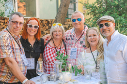 Besucher:innen bei WEIN:GENUSS in Traiskirchen