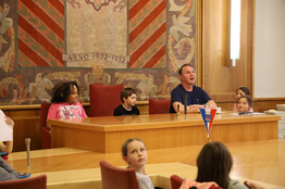 3. Klasse der VS TRK zu Besuch im Rathaus