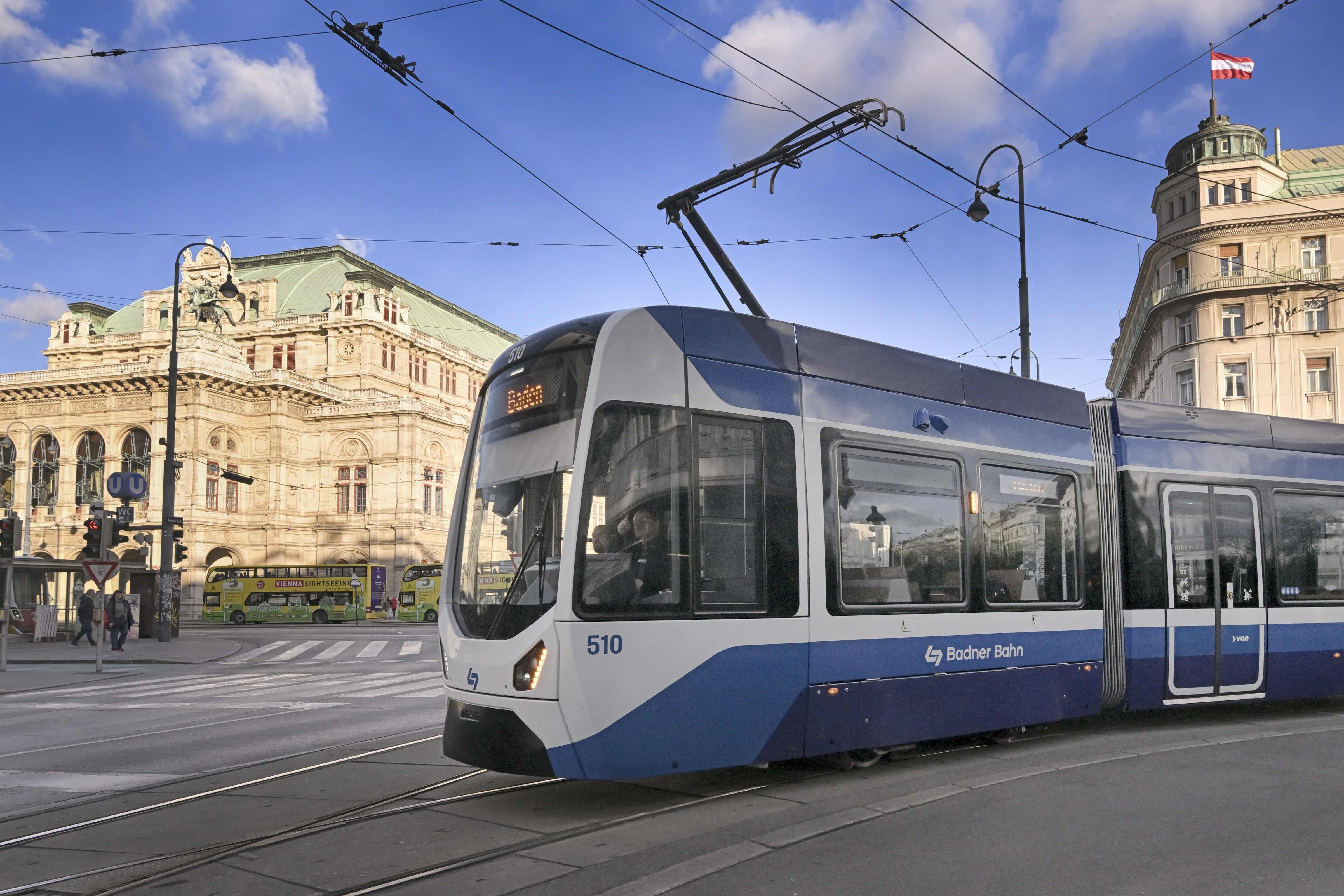Die Badner Bahn fährt ab 30. November wieder bis Wien Oper