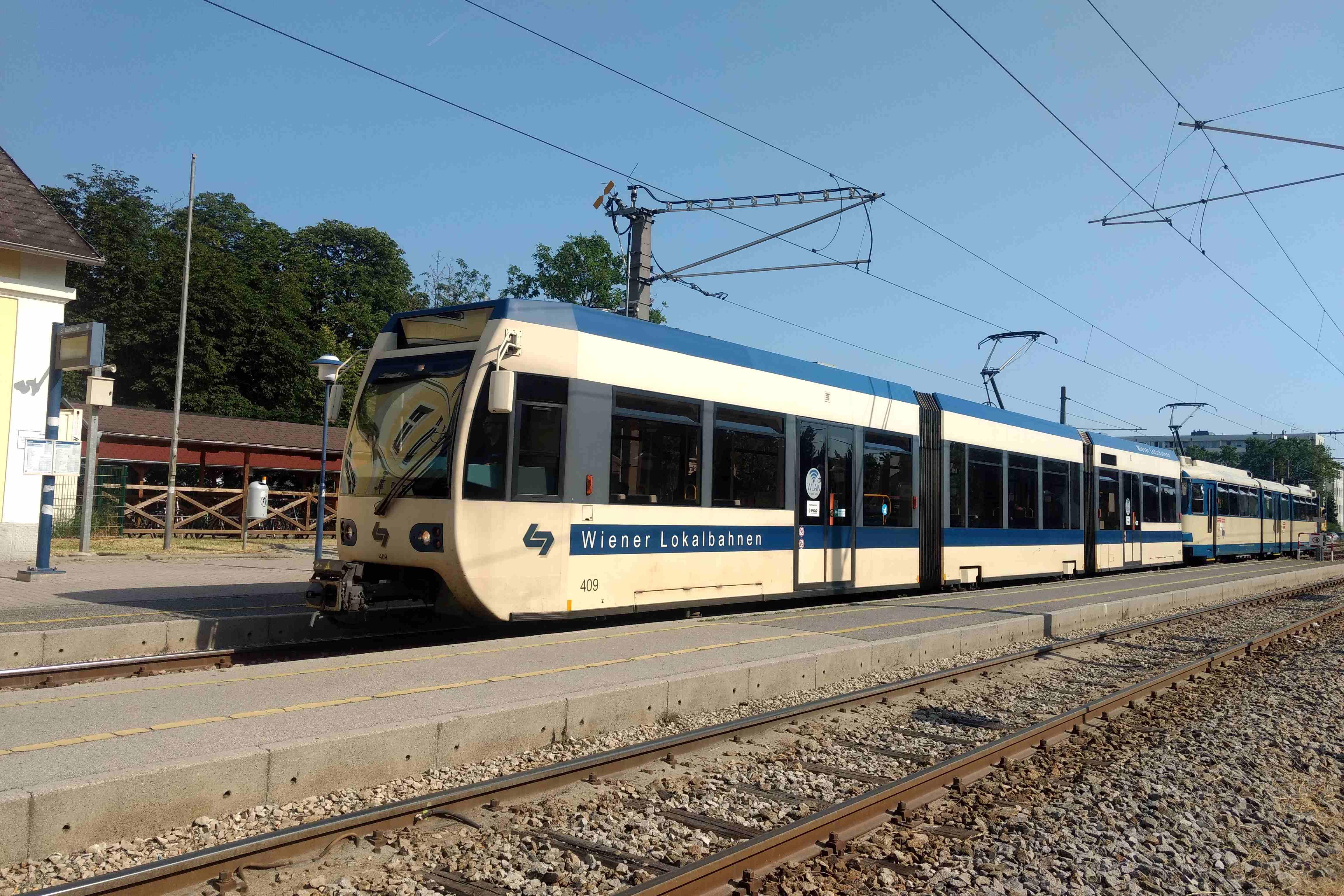 Badner Bahn: neues Rekordhoch bei Fahrgastzahlen