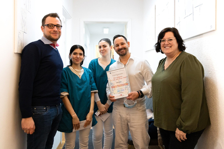 Zahnarzt Dr. med.dent. Puth und Team