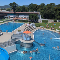 Sicheres Freibad für Kinder und Jugendliche