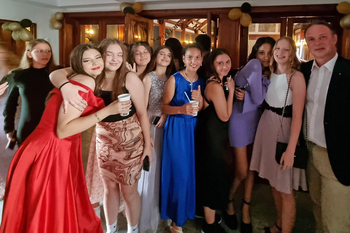 BGM Babler und Schüler beim Ball