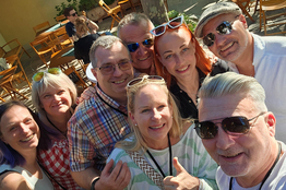 Besucher:innen bei WEIN:GENUSS in Traiskirchen