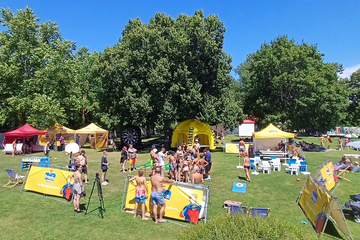 Ferienspiel Kickoff im aqua splash