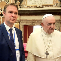 Bürgermeister Andreas Babler bei Papst Franziskus