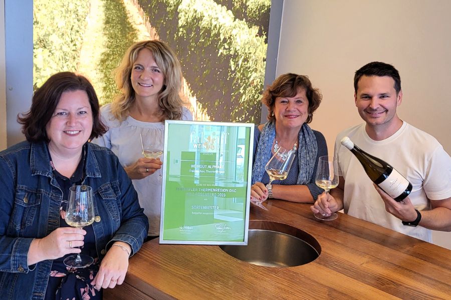 Weingut Alphart holt Sortensieg für besten Rotgipfler